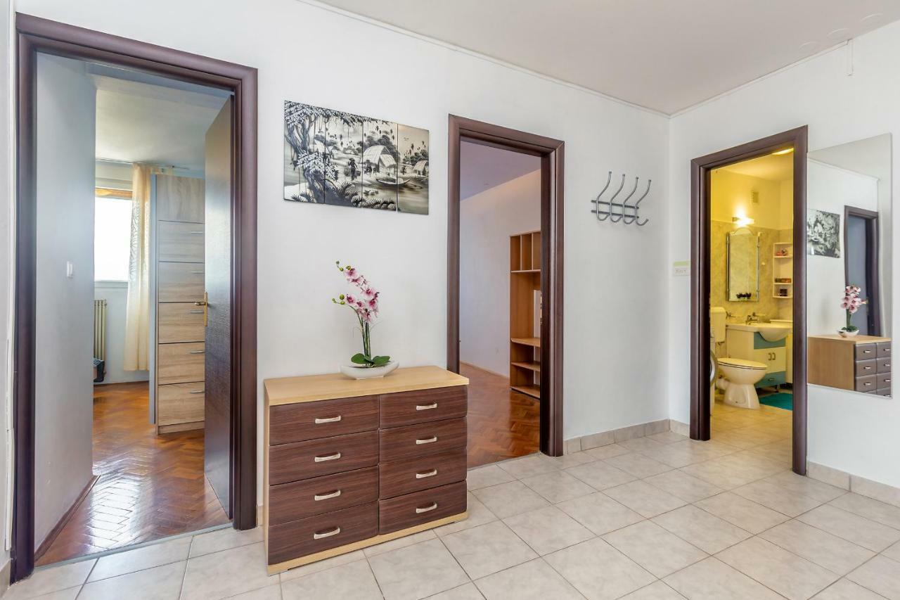 Apartment Lucky 1 Rijeka Eksteriør billede